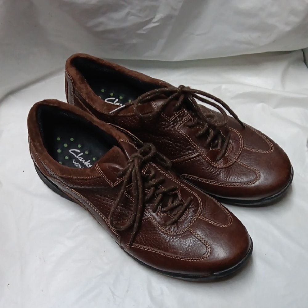 Clarks Wave Women's Brown Leather Shoes Size 10 Preowned